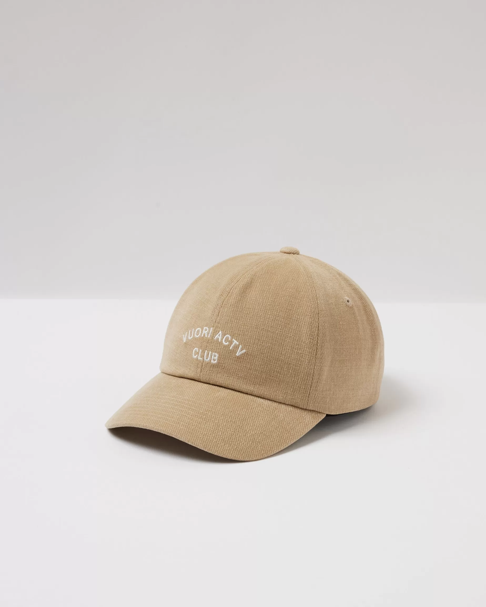 Vuori ACTV Club Dad Hat Camel New