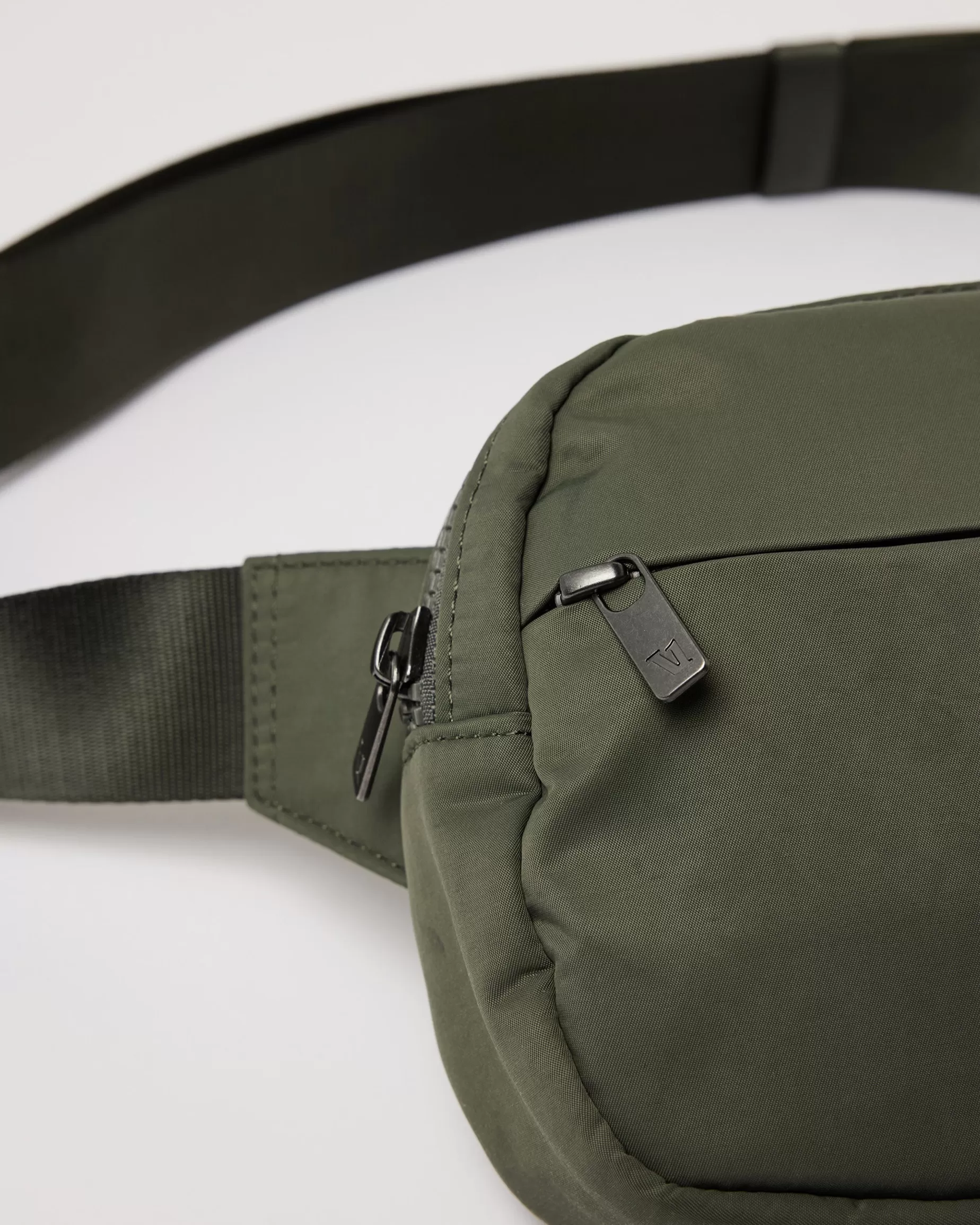 Vuori All Around Hip Pack Army Outlet