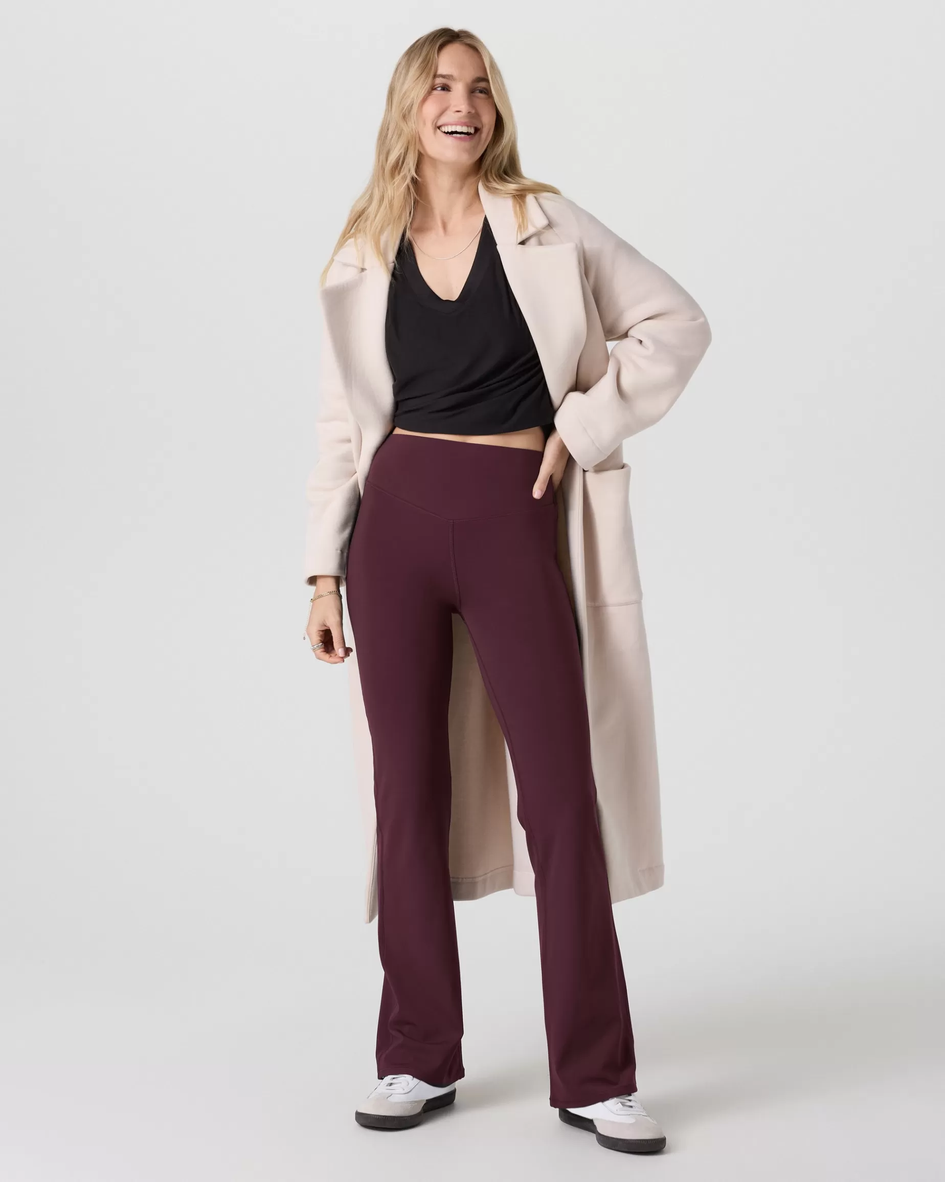 Vuori Chilled Out Bootcut Cerise Discount