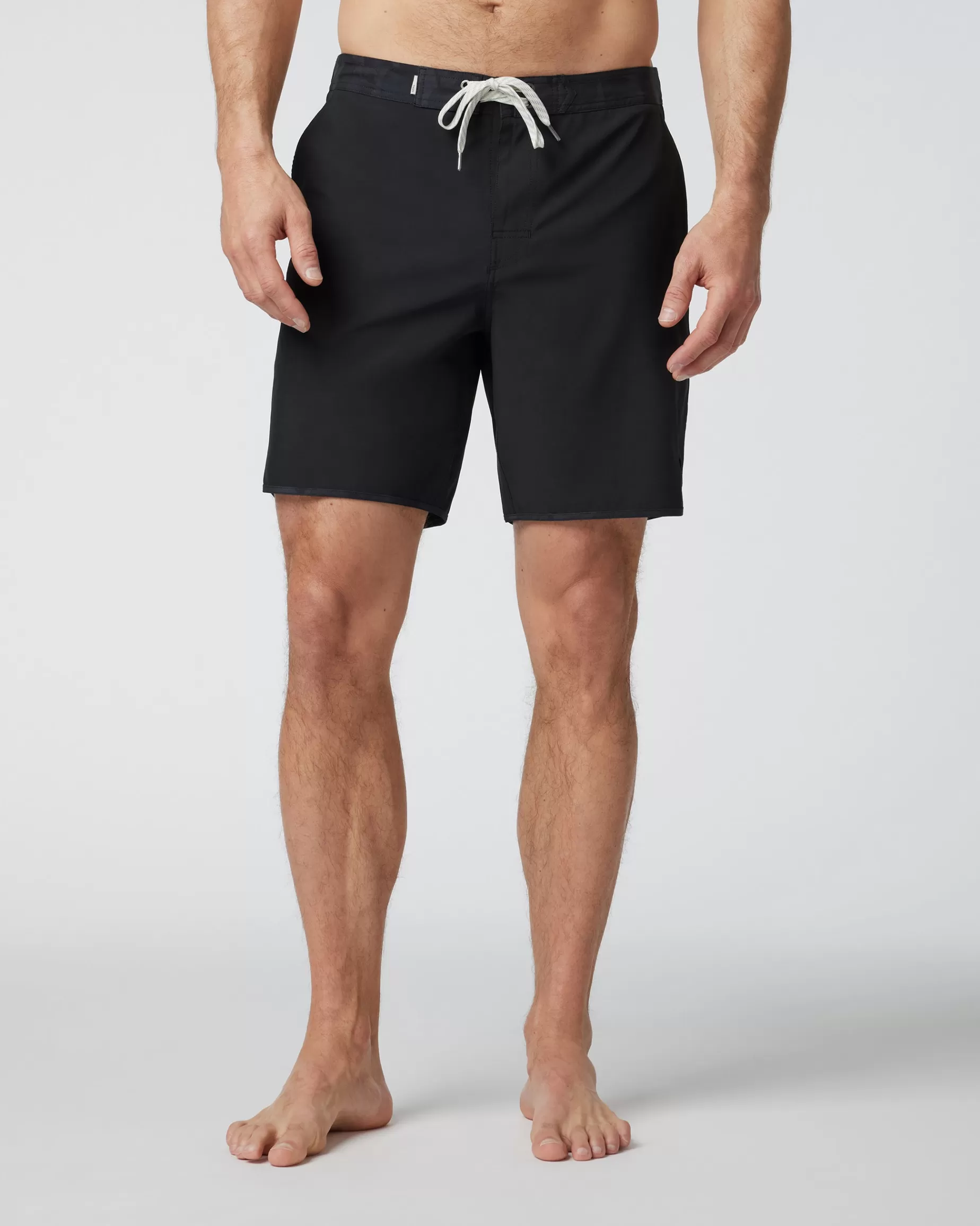 Vuori Cruise Boardshort Black Flash Sale