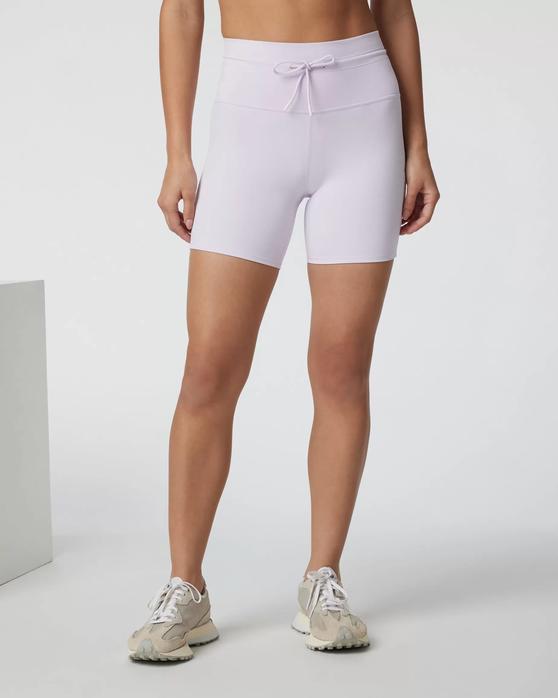 Vuori Daily Short Opal Outlet