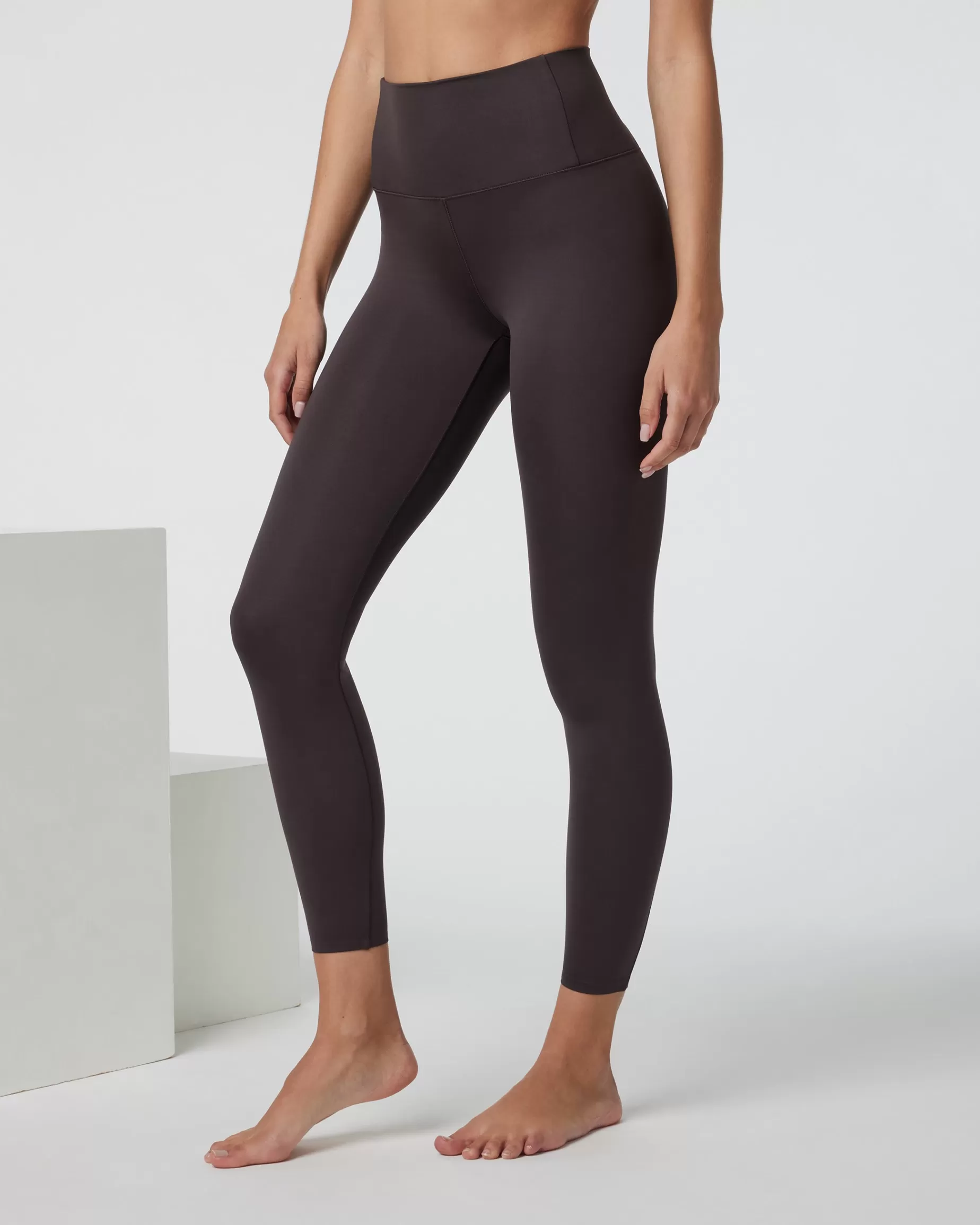 Vuori Evolve Legging Sangria Cheap