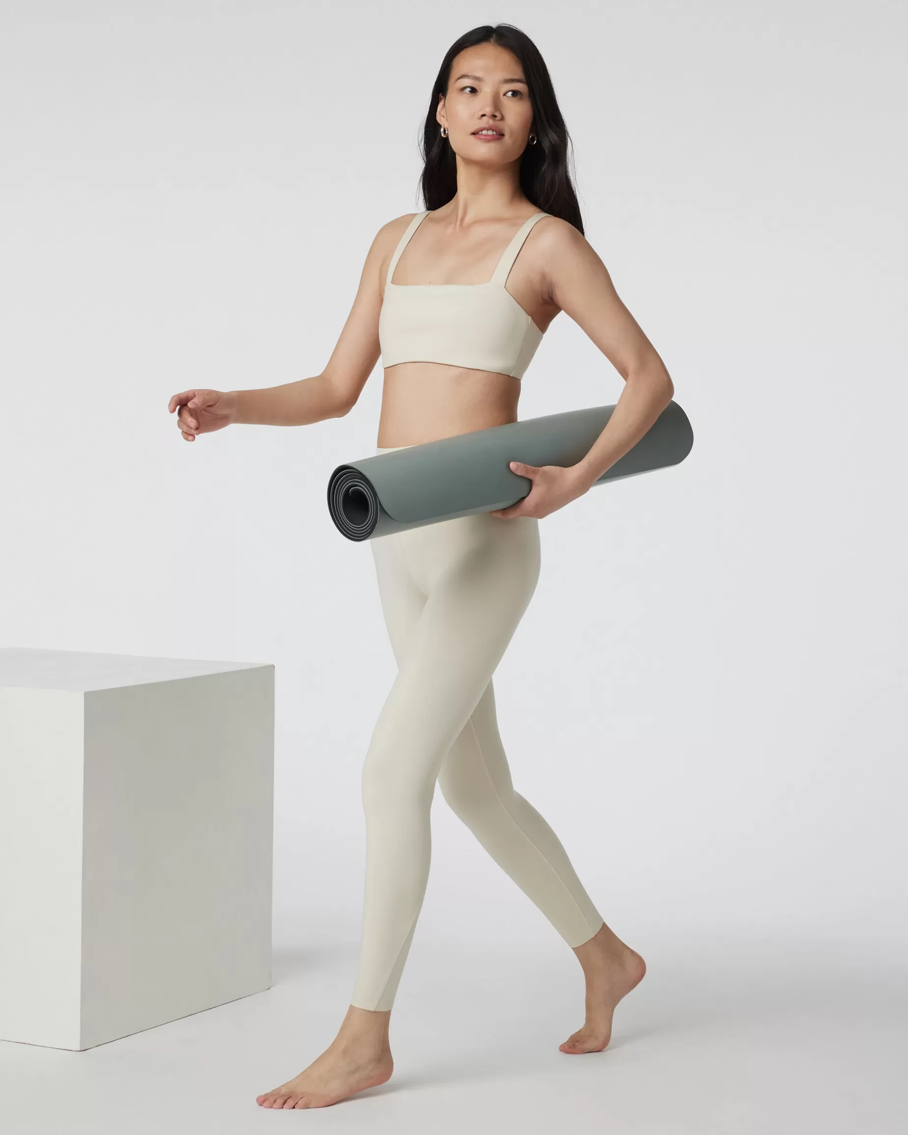 Vuori Evolve Legging Bone New