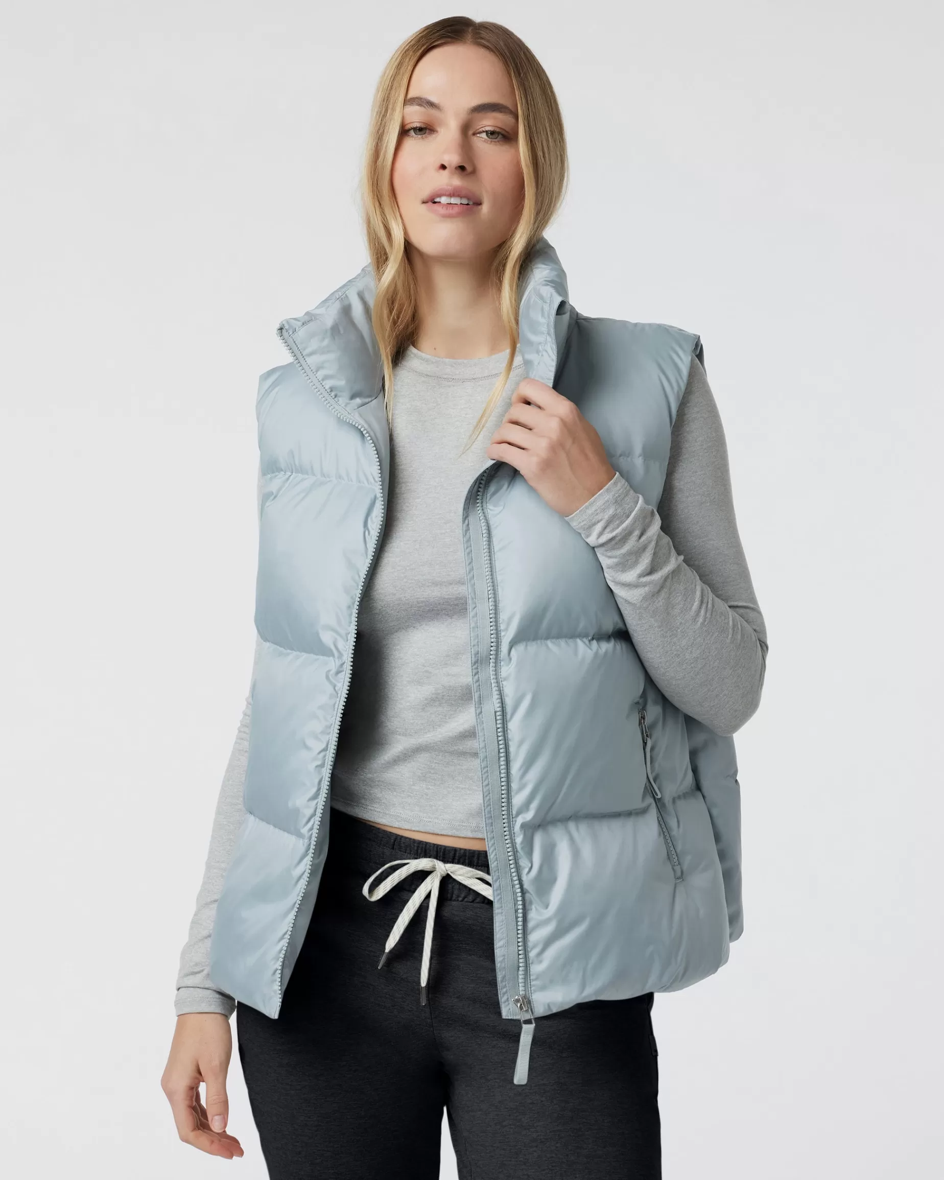 Vuori Hillside Down Vest ChalkBlue Fashion