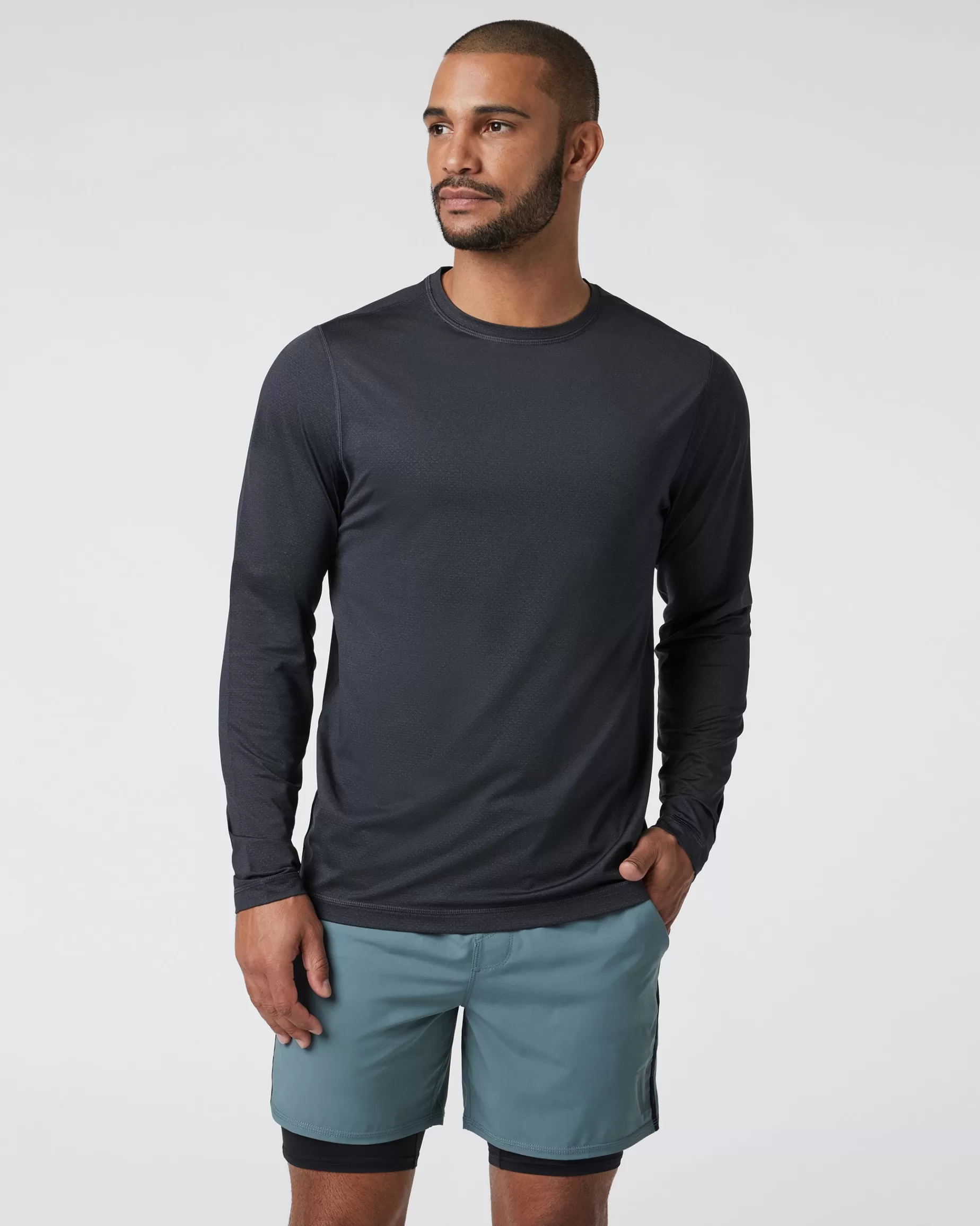 Vuori Long Sleeve Tradewind Performance Tee 2.0 BlackHeather Flash Sale