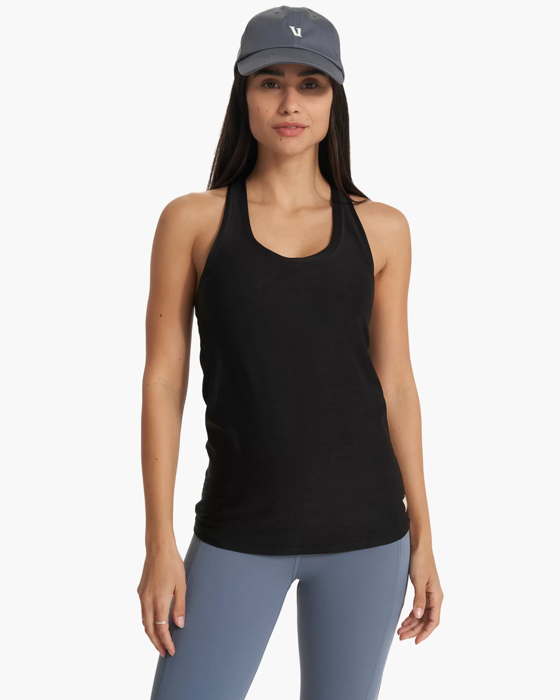 Vuori Lux Performance Tank Black Store