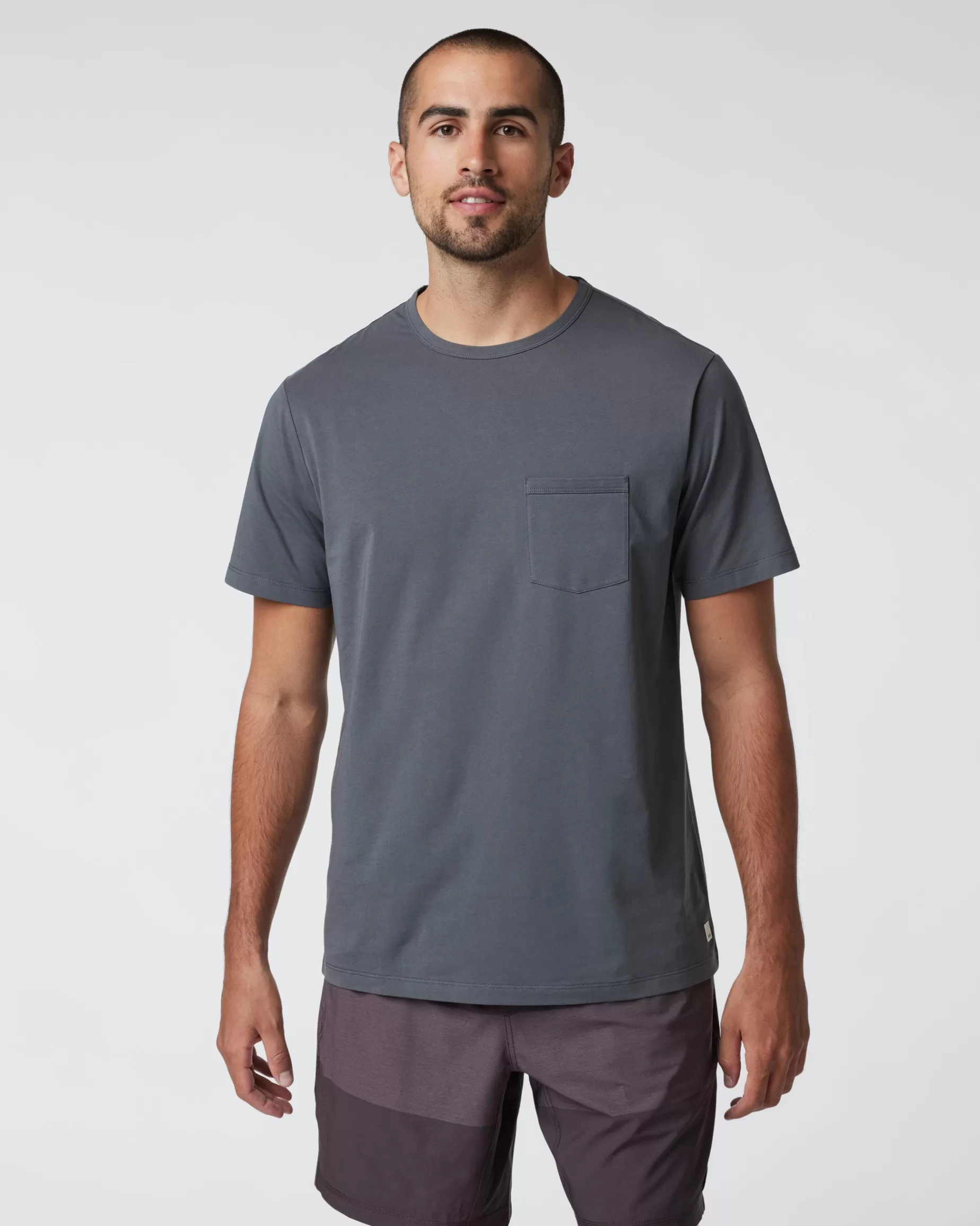 Vuori Men's Feather Pocket Tee DarkPewter Hot