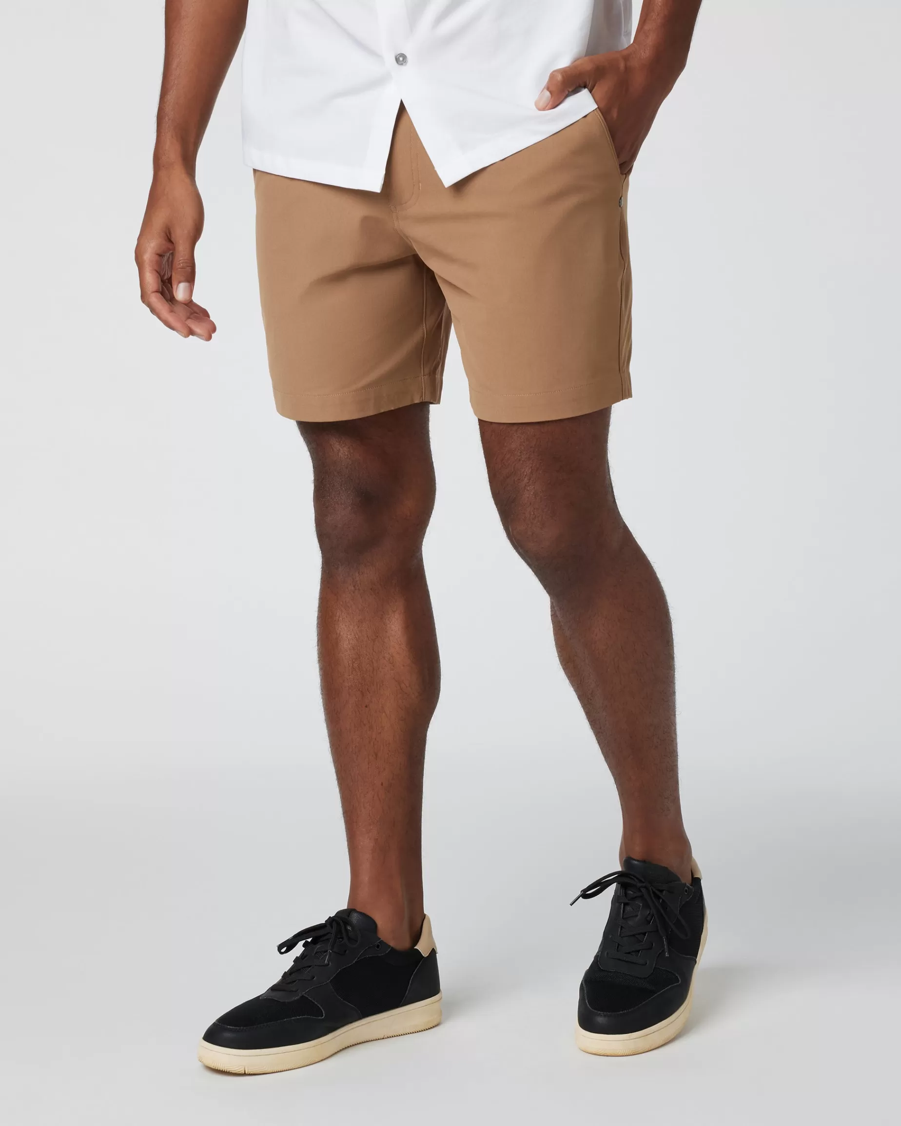 Vuori Meta Short 6" Camel New