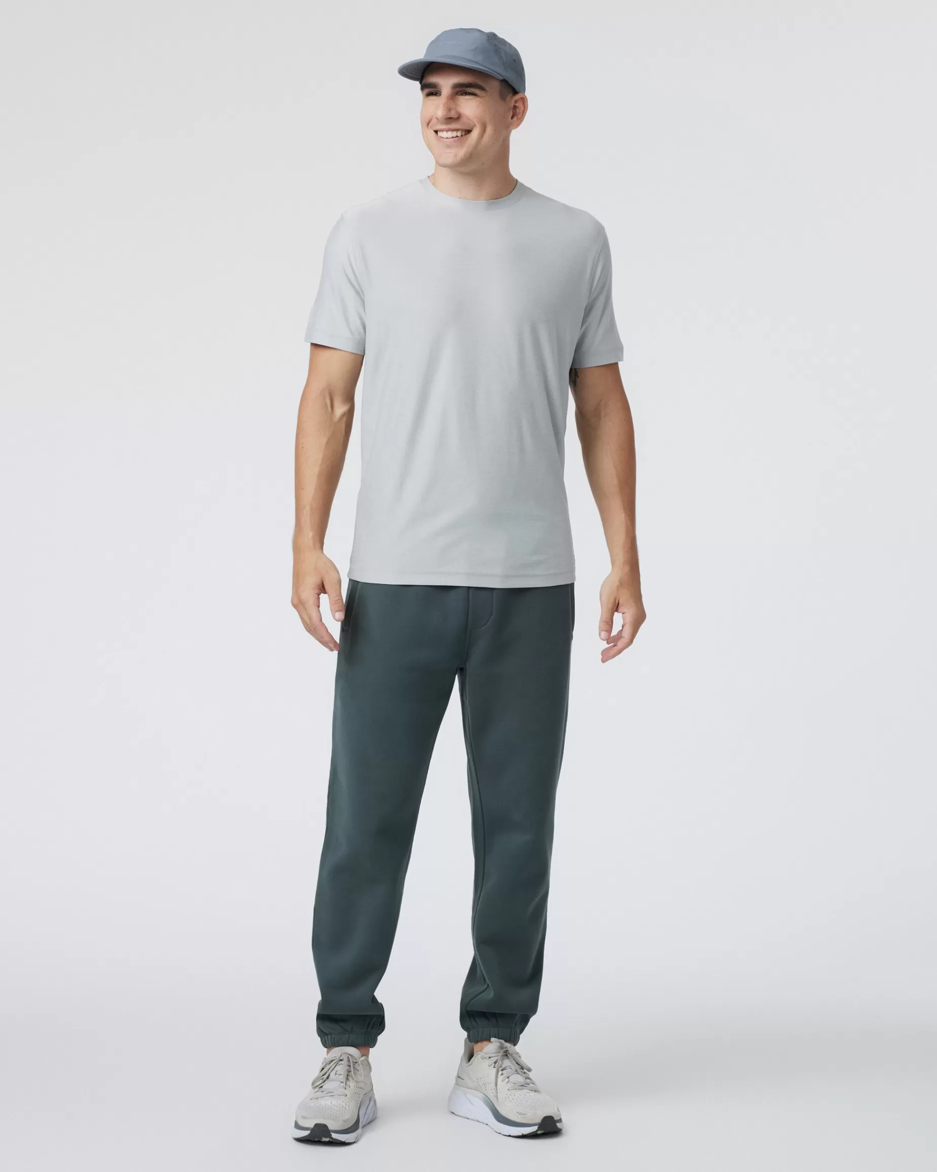 Vuori Seaside Sweatpant SmokedBeryl Best