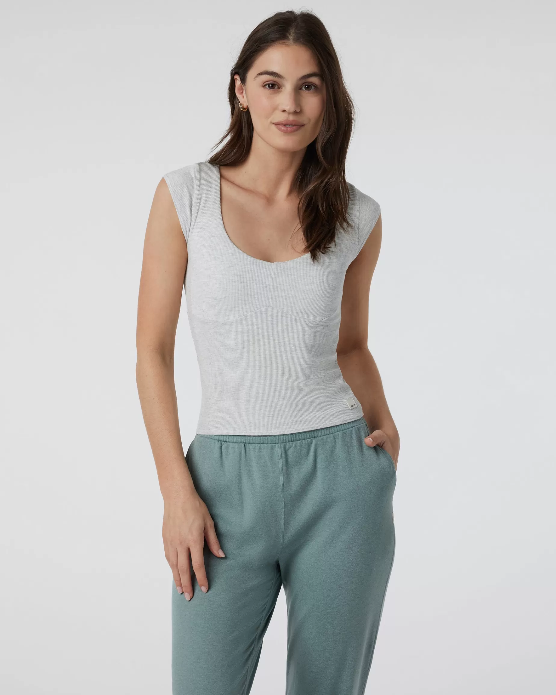 Vuori Sleeveless Cove V Neck LightHeatherGrey Best