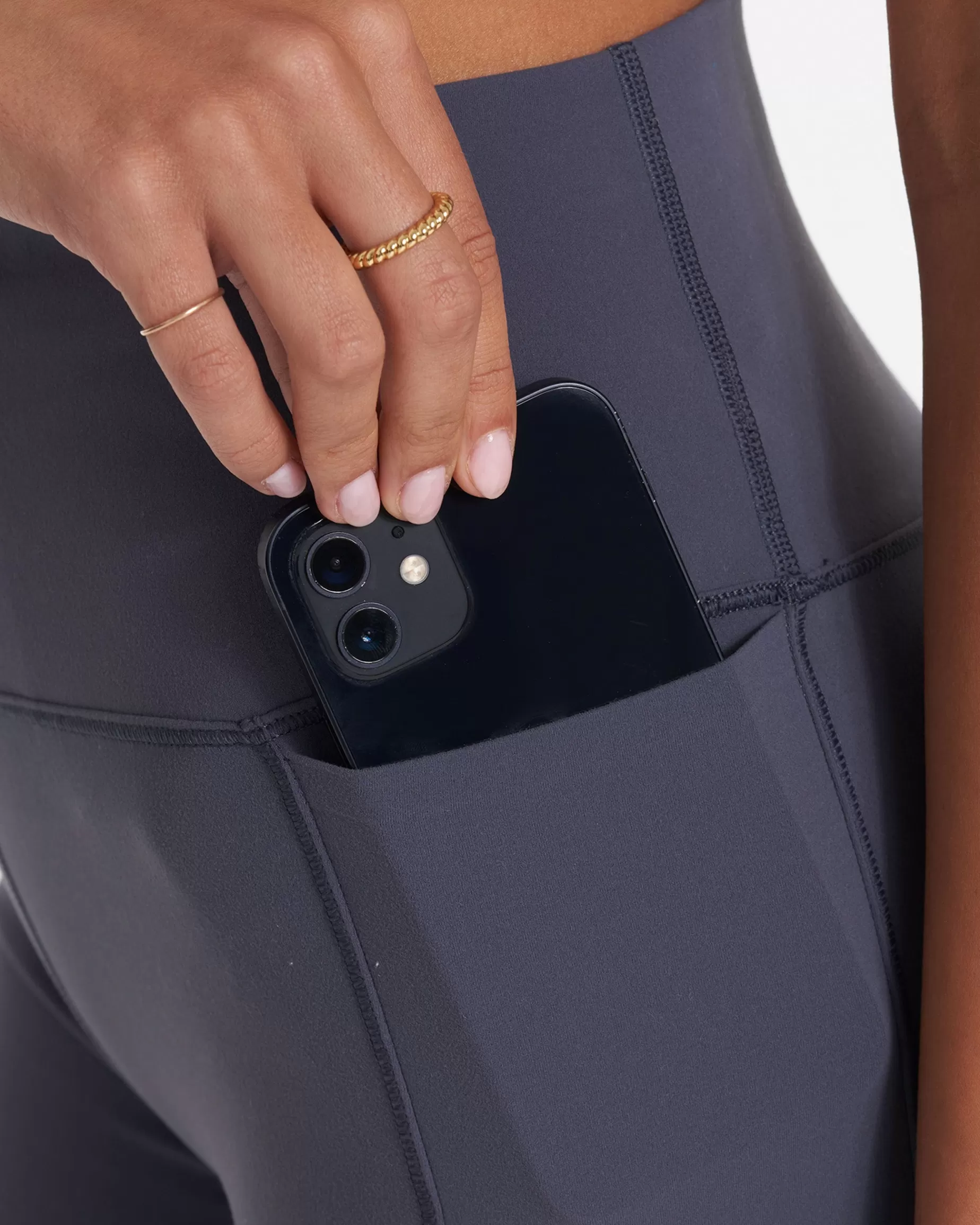 Vuori Studio Pocket Short Azure Best Sale
