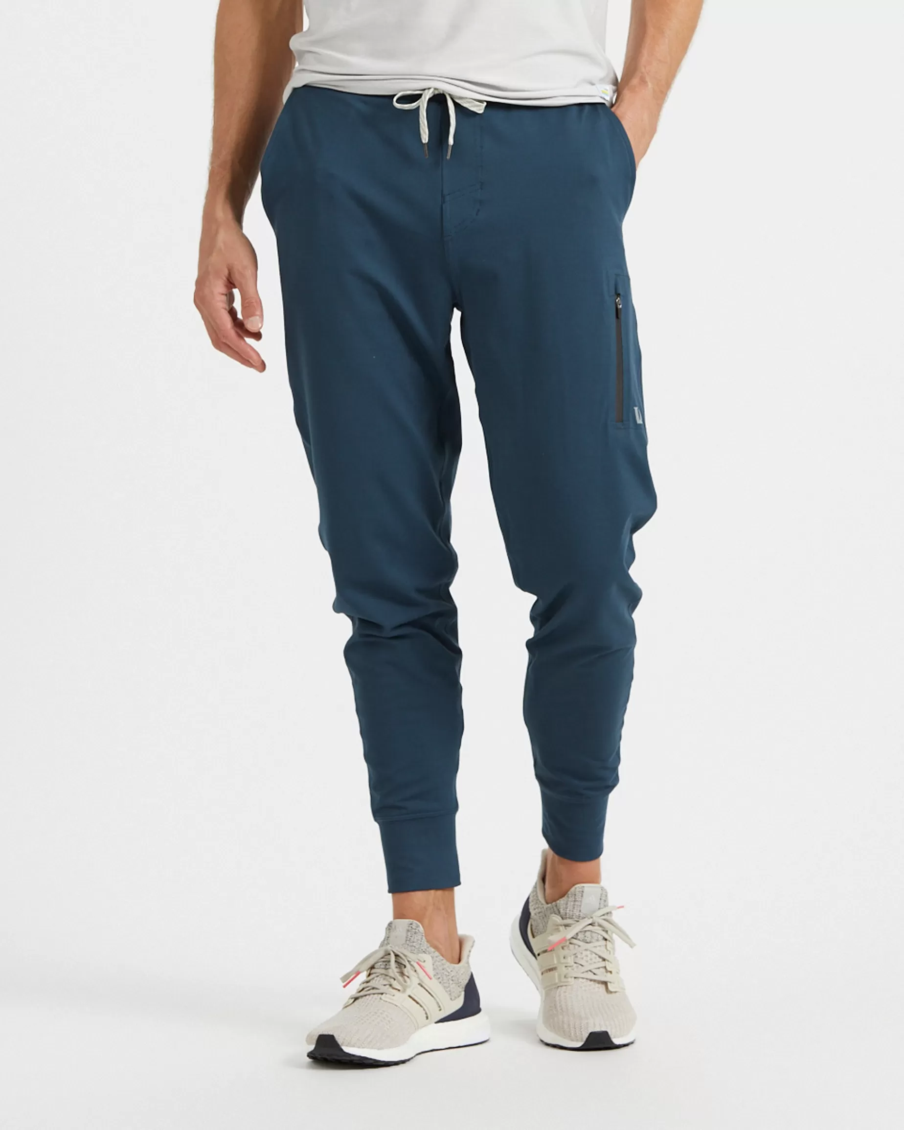 Vuori Sunday Performance Jogger Indigo New