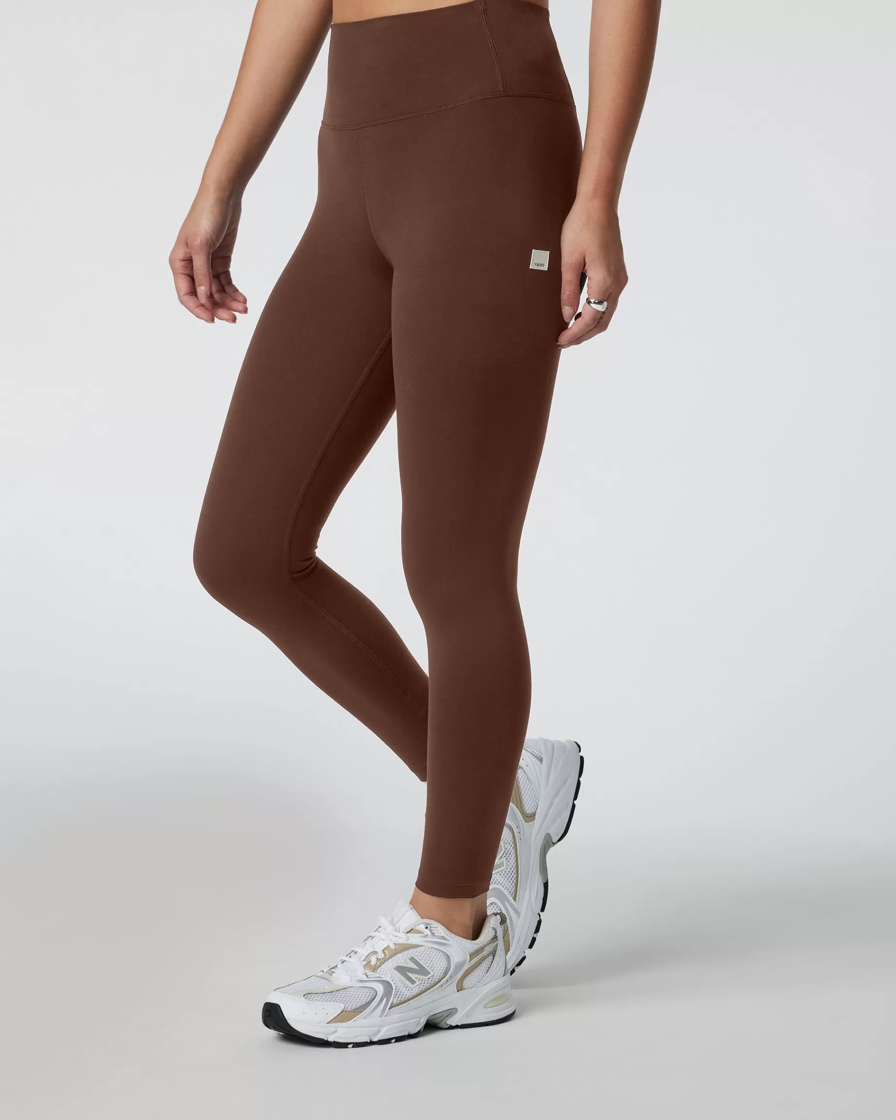 Vuori AllTheFeels™ Legging - Short Pepper Outlet