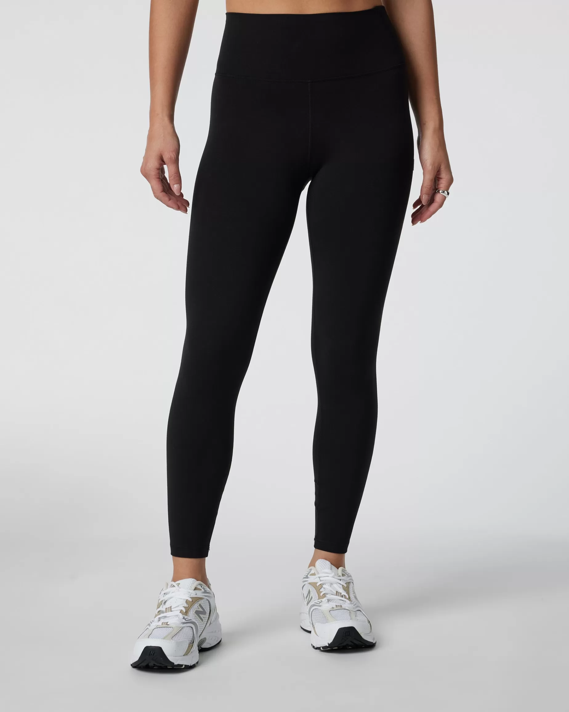 Vuori AllTheFeels™ Legging - Short Black Discount