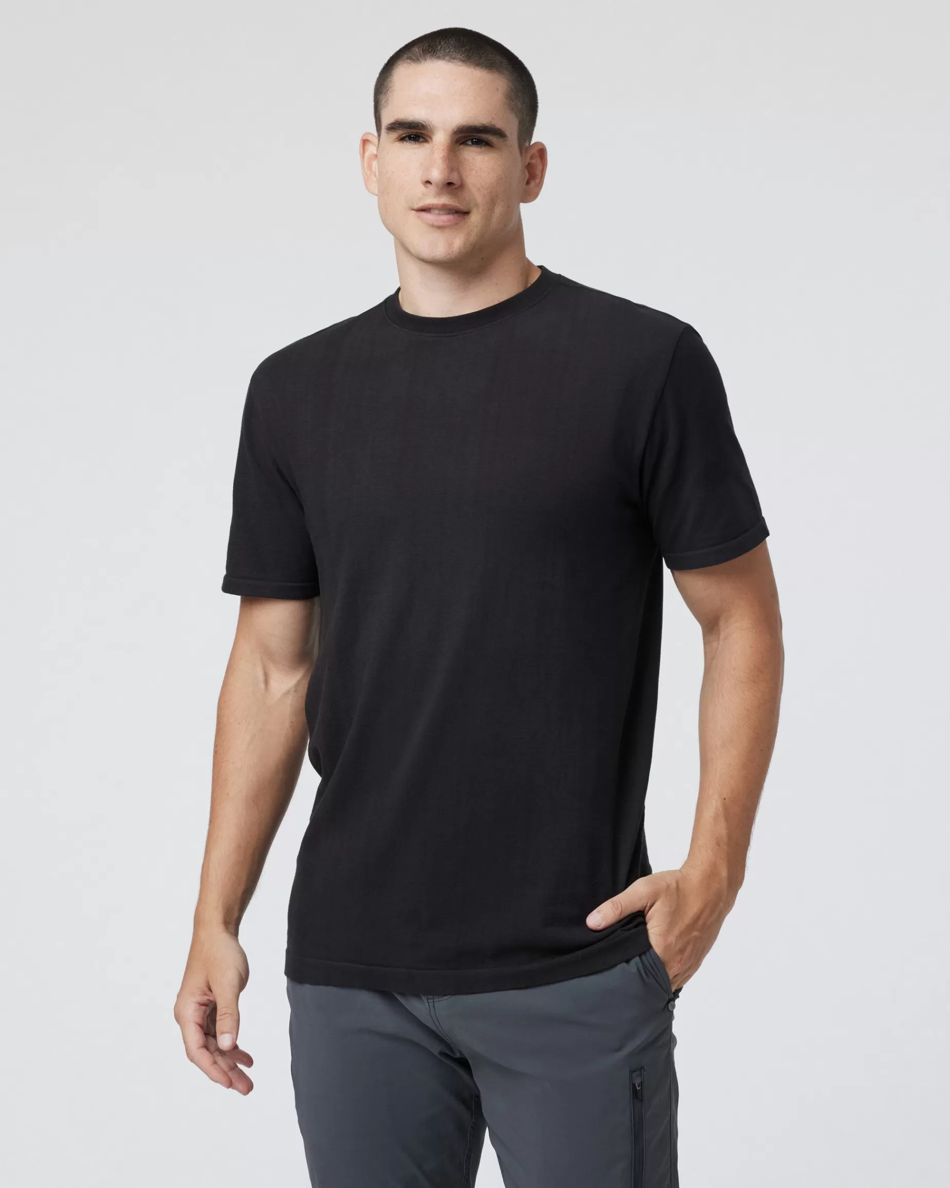 Vuori Weston Seamless Tee Black Fashion