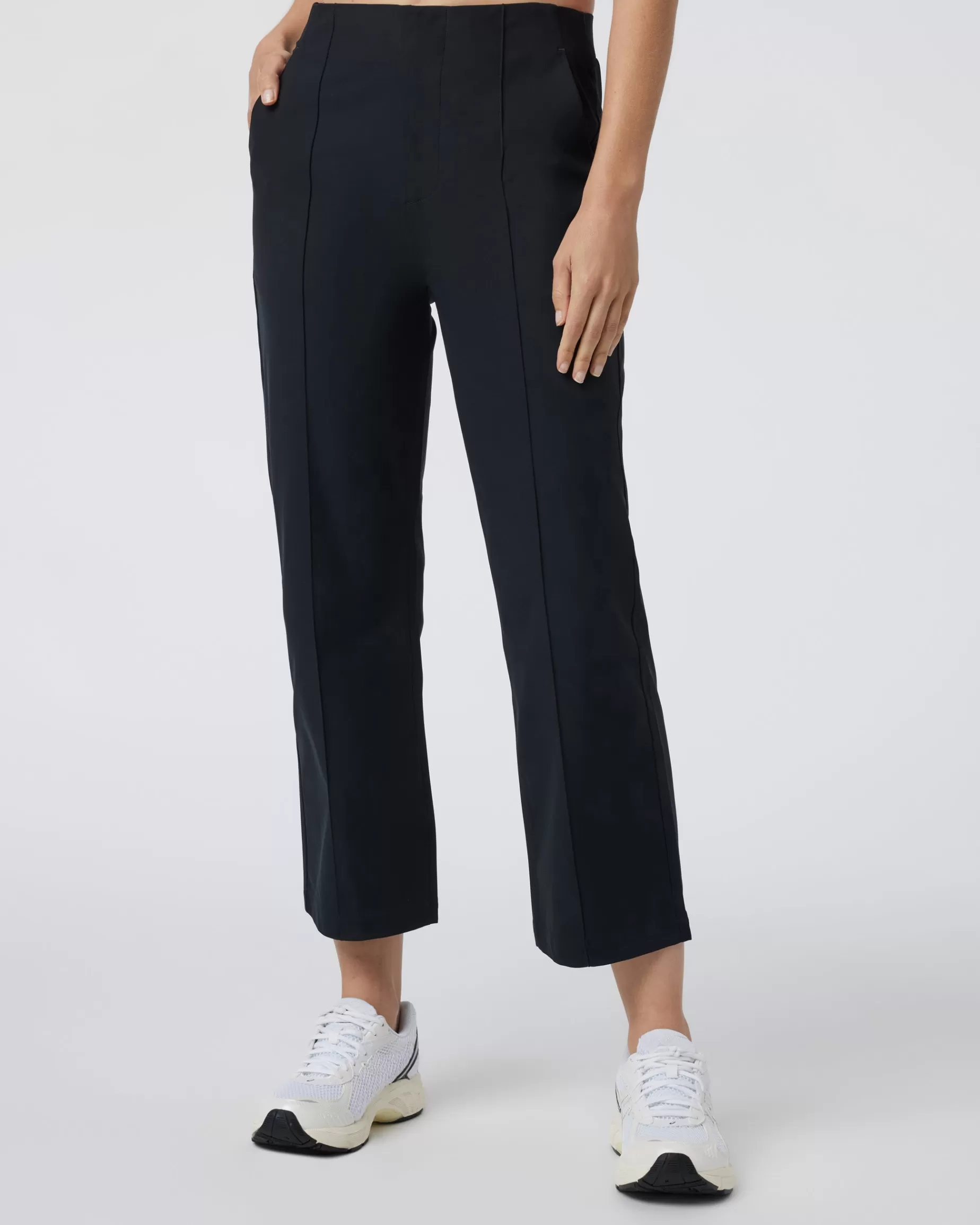 Vuori Women's Meta Crop Pant Black Hot