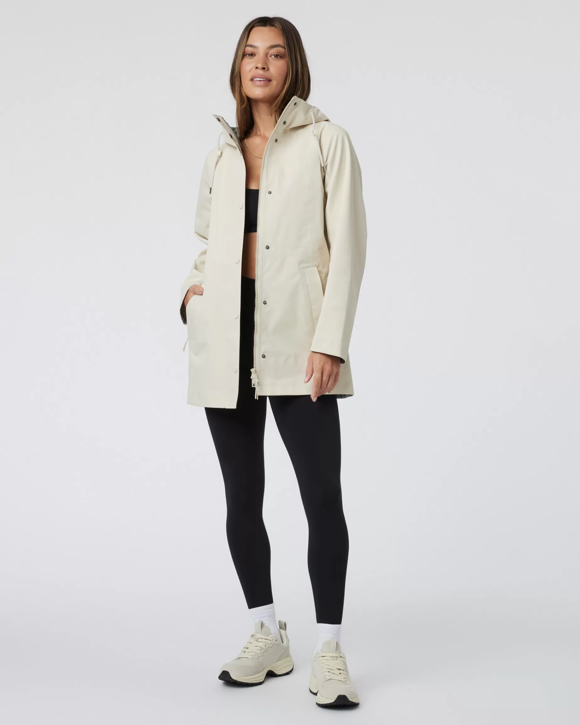 Vuori Women's Tuuli Rain Jacket Bone New