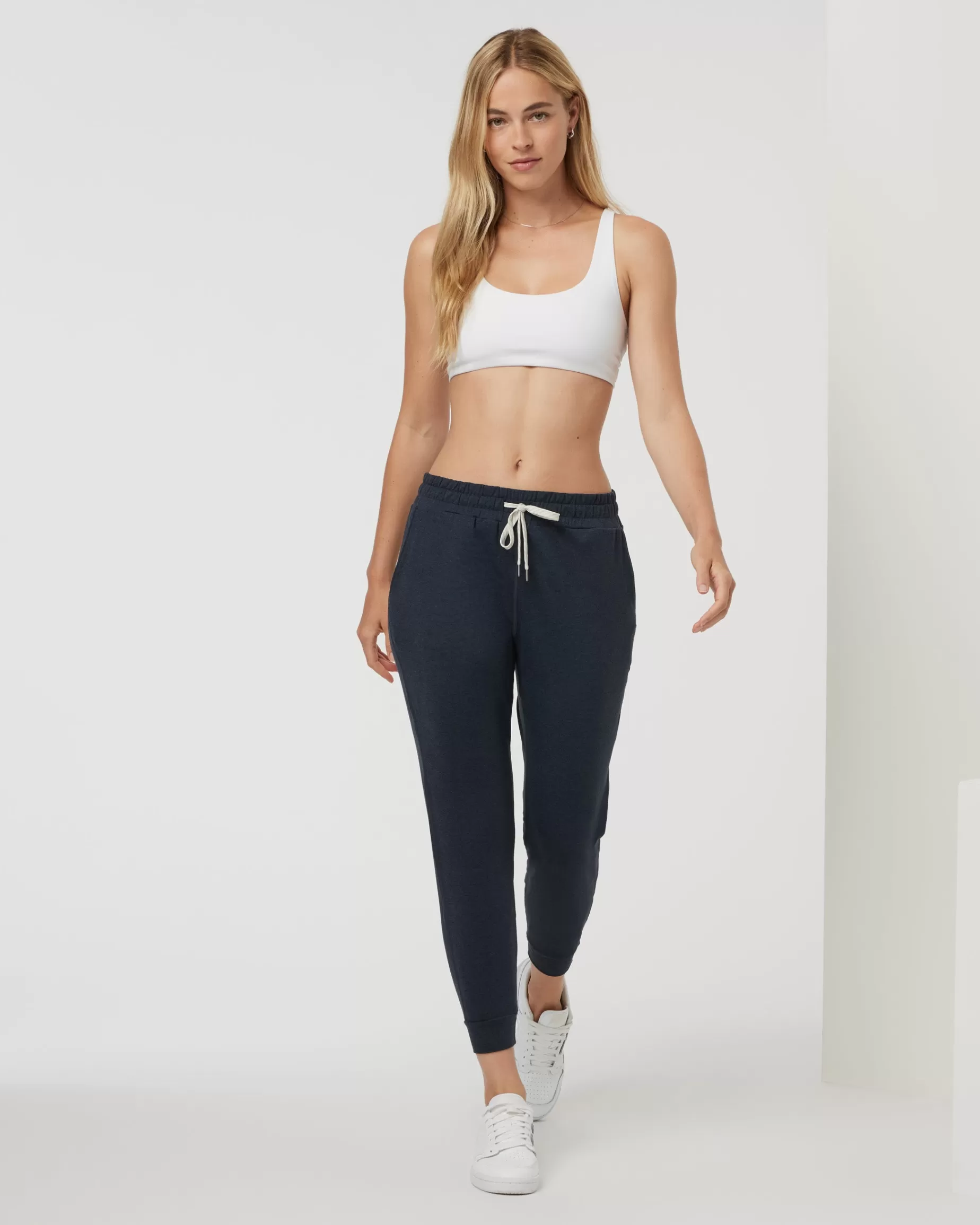 Vuori Yosemite Bra White Discount